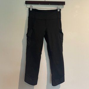 ivivva black cropped leggings